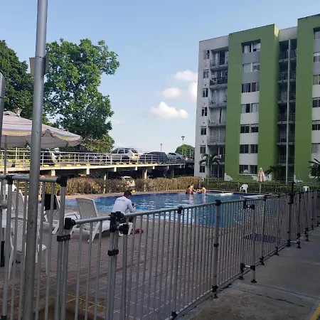 Ibague, Apartamento Amoblado, Comodo Y Bien Ubicado Cerca Al Centro Comercial La Estacion Exterior photo