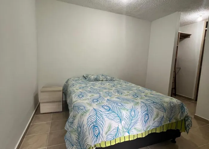 Ibague, Apartamento Amoblado, Comodo Y Bien Ubicado Cerca Al Centro Comercial La Estacion