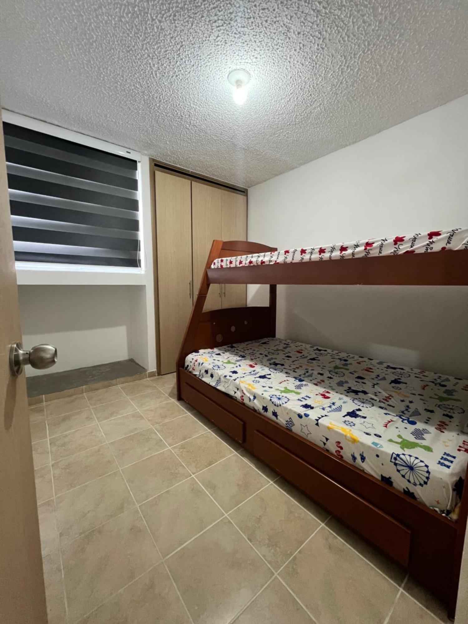 Ibague, Amoblado, Comodo Y Bien Ubicado Cerca Al Centro Comercial La Estacion Apartment *