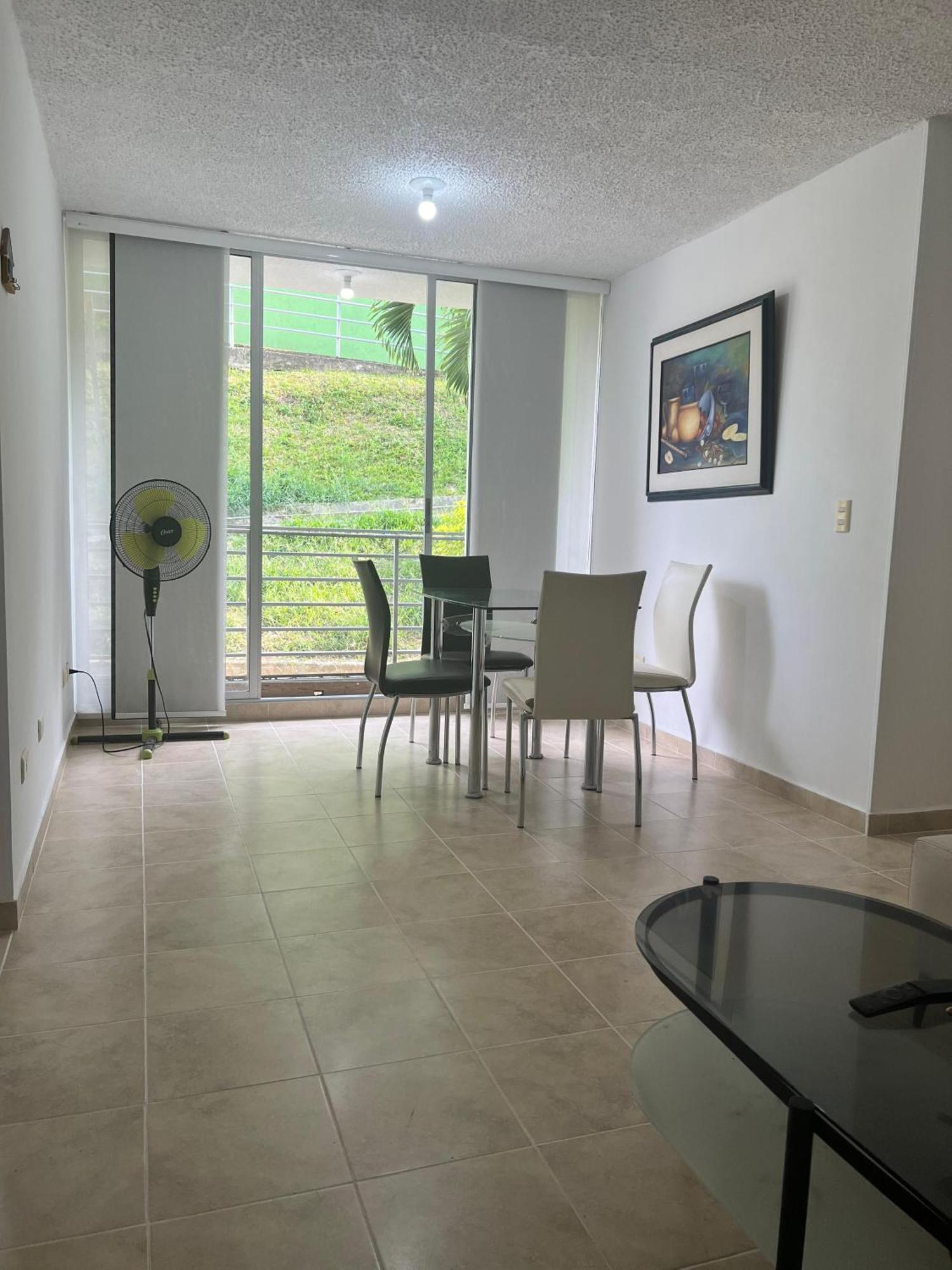 Apartment Ibague, Amoblado, Comodo Y Bien Ubicado Cerca Al Centro Comercial La Estacion