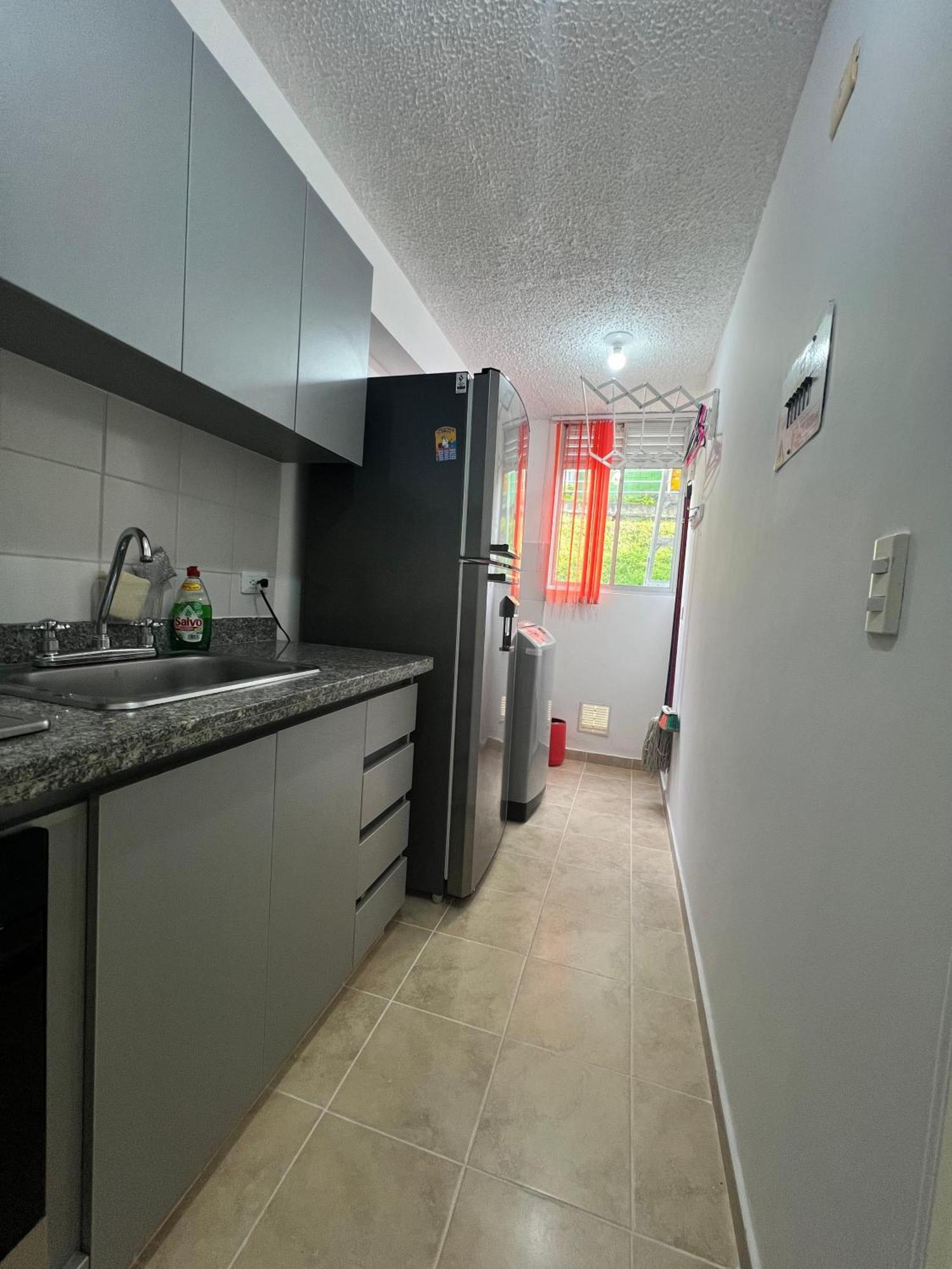 Ibague, Amoblado, Comodo Y Bien Ubicado Cerca Al Centro Comercial La Estacion Apartment *